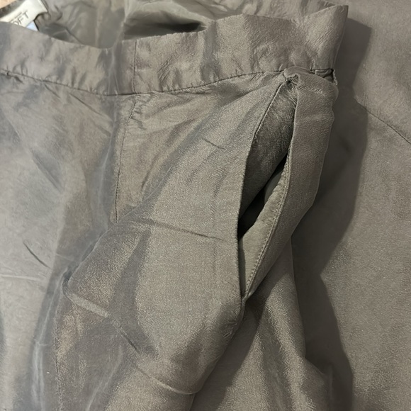 LOFT skirt in size 10 - Picture 10 of 10